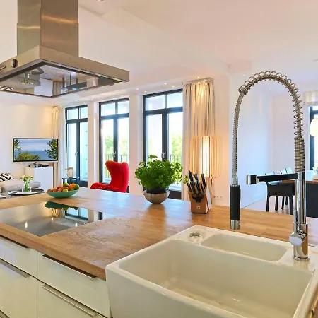 Waterview Cloud***** Apartment Sellin (Rugen)