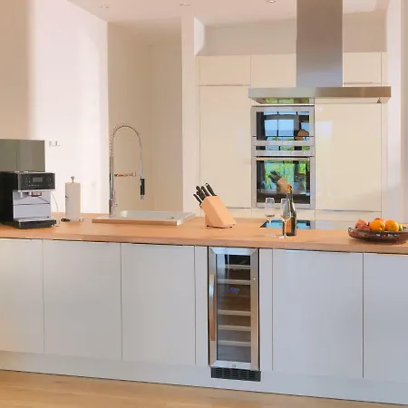 Waterview Cloud***** דירה Sellin (Rugen)